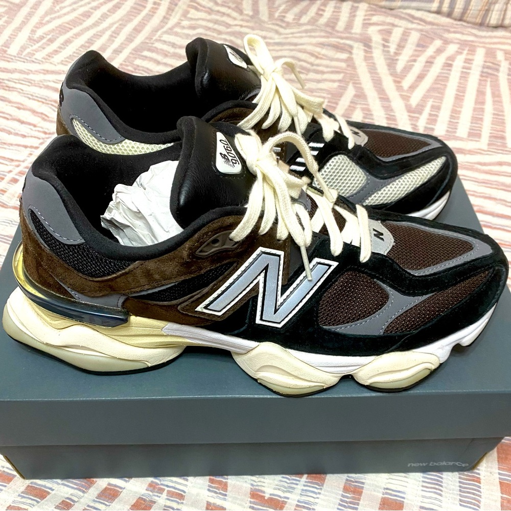 New Balance 9060